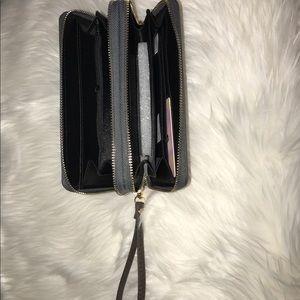 Bags | Wristlet Wallet | Poshmark